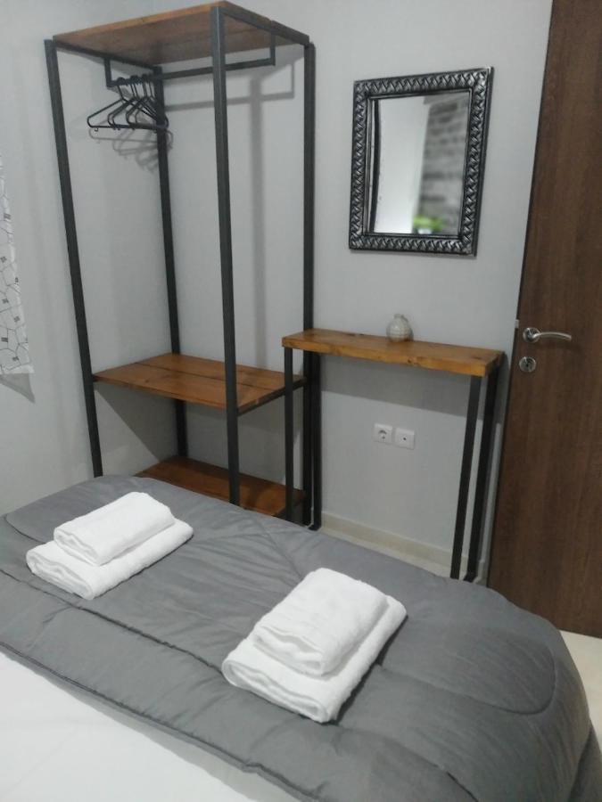 Virgin Rocks Apartments 1 Kalambaka Bagian luar foto